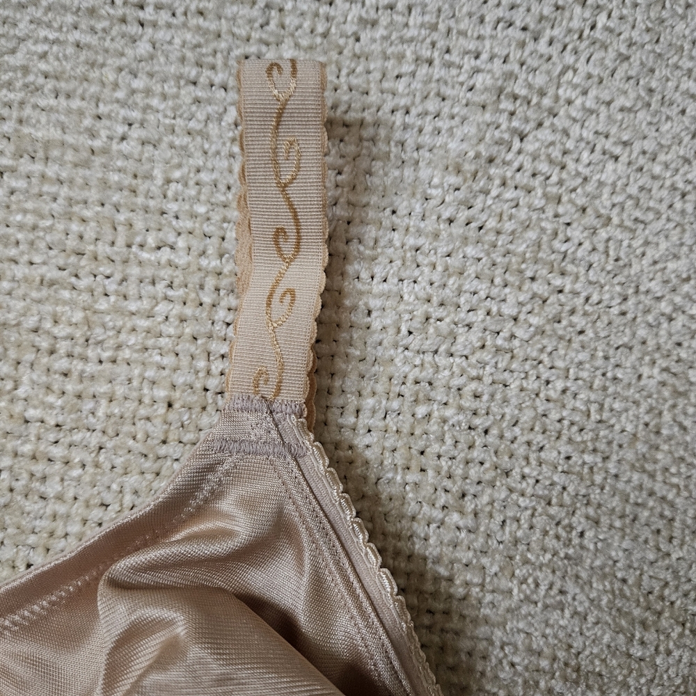 Wacoal Nude Full-Coverage Support Bra 40DD ***NWOT. #857109 - Picture 2 of 5
